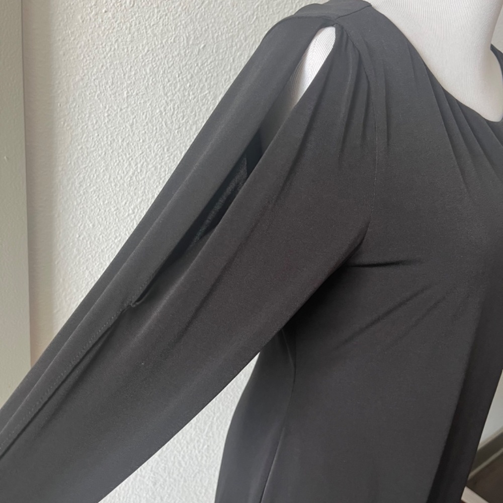 Calvin Klein Black Long Sleeve Gem 10 - Picture 7 of 7